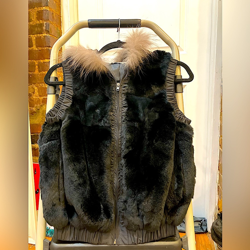 Tasha Tarno rabbit fur vest with hoodie - NWOT, S
